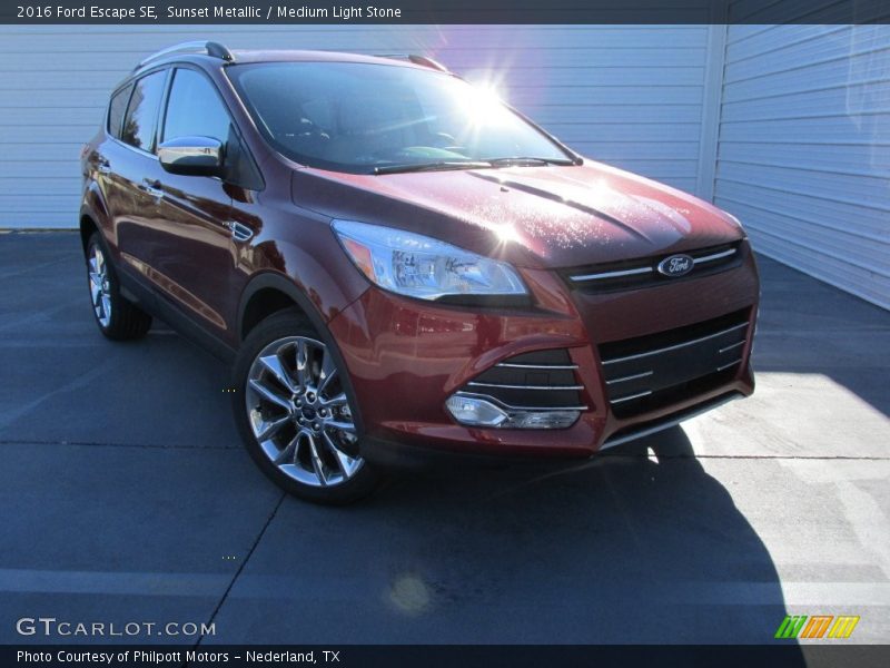 Sunset Metallic / Medium Light Stone 2016 Ford Escape SE