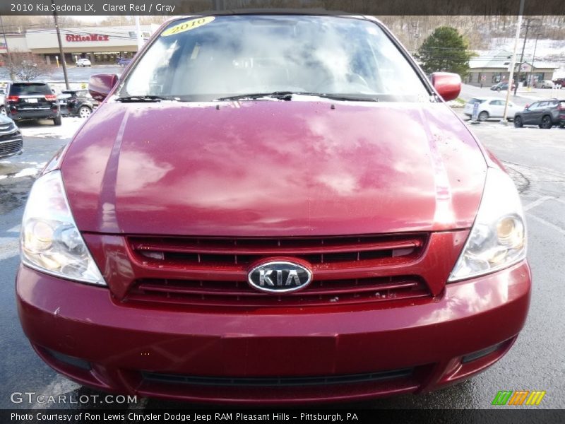 Claret Red / Gray 2010 Kia Sedona LX