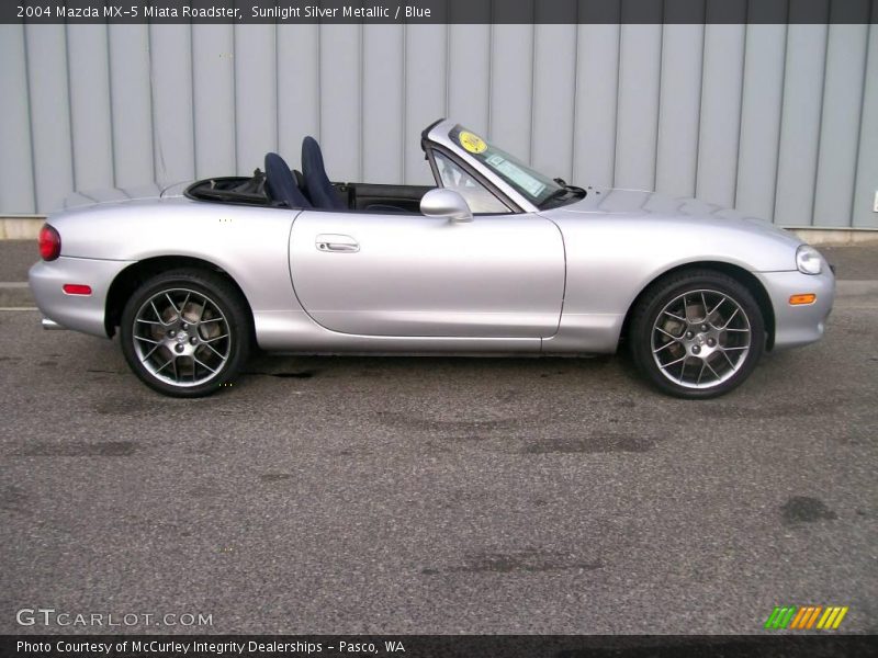 Sunlight Silver Metallic / Blue 2004 Mazda MX-5 Miata Roadster