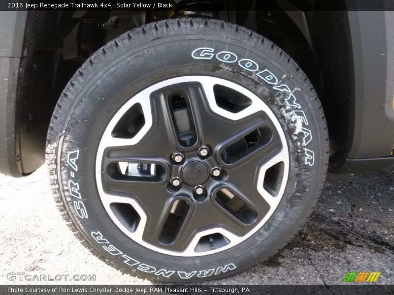  2016 Renegade Trailhawk 4x4 Wheel