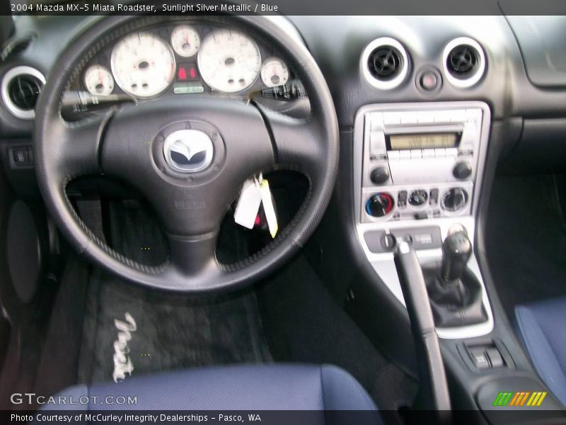 Sunlight Silver Metallic / Blue 2004 Mazda MX-5 Miata Roadster
