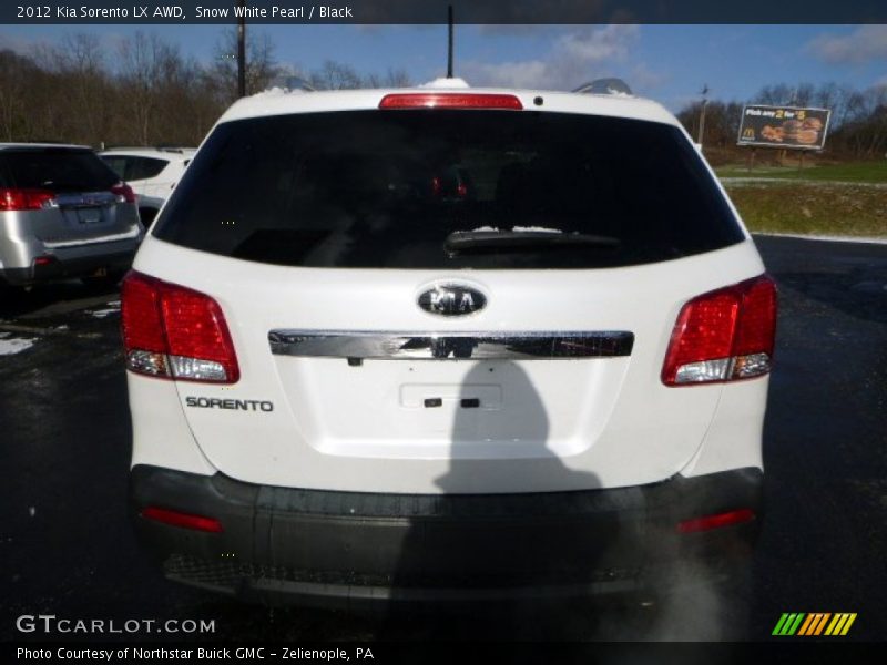 Snow White Pearl / Black 2012 Kia Sorento LX AWD