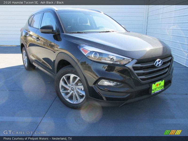 Ash Black / Black 2016 Hyundai Tucson SE