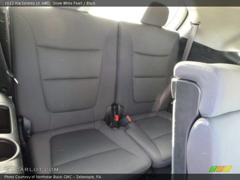 Snow White Pearl / Black 2012 Kia Sorento LX AWD