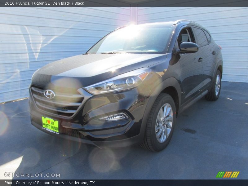 Ash Black / Black 2016 Hyundai Tucson SE