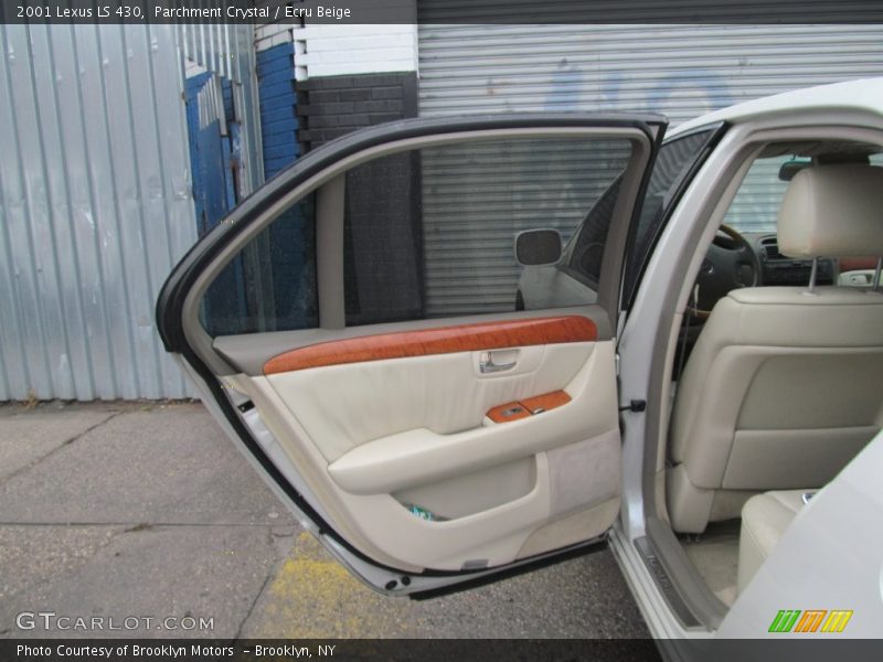 Parchment Crystal / Ecru Beige 2001 Lexus LS 430