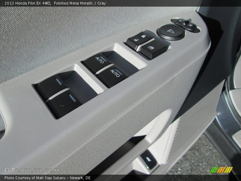Polished Metal Metallic / Gray 2013 Honda Pilot EX 4WD