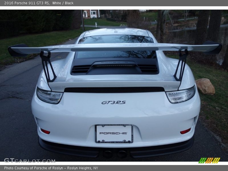 White / Black 2016 Porsche 911 GT3 RS