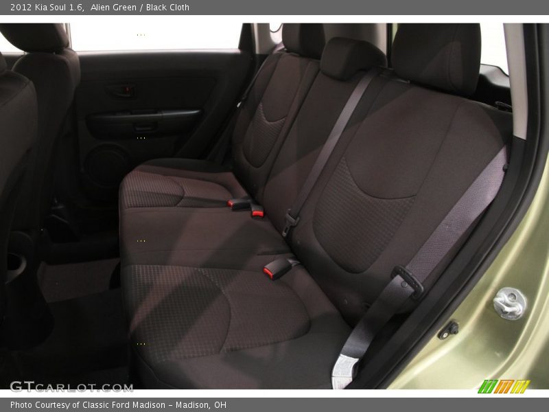 Alien Green / Black Cloth 2012 Kia Soul 1.6