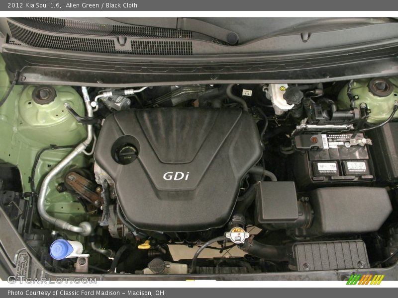 Alien Green / Black Cloth 2012 Kia Soul 1.6