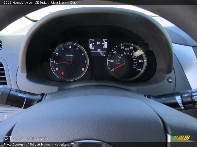 Ultra Black / Gray 2016 Hyundai Accent SE Sedan