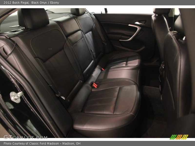 Black Onyx / Ebony 2012 Buick Regal