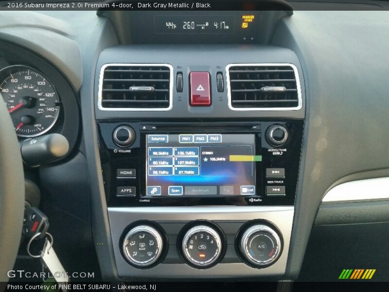 Controls of 2016 Impreza 2.0i Premium 4-door
