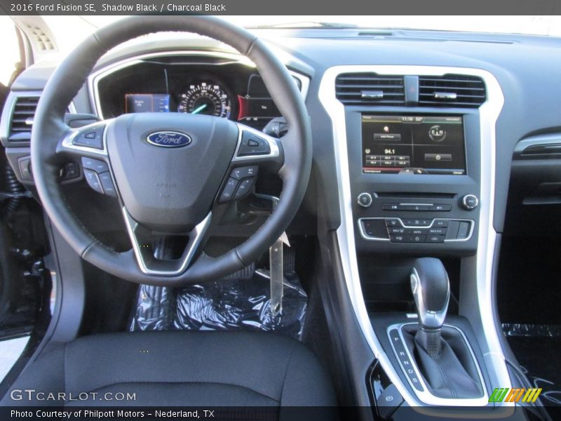 Shadow Black / Charcoal Black 2016 Ford Fusion SE