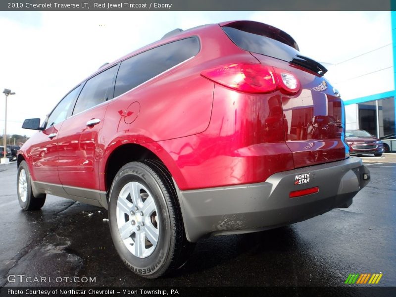 Red Jewel Tintcoat / Ebony 2010 Chevrolet Traverse LT
