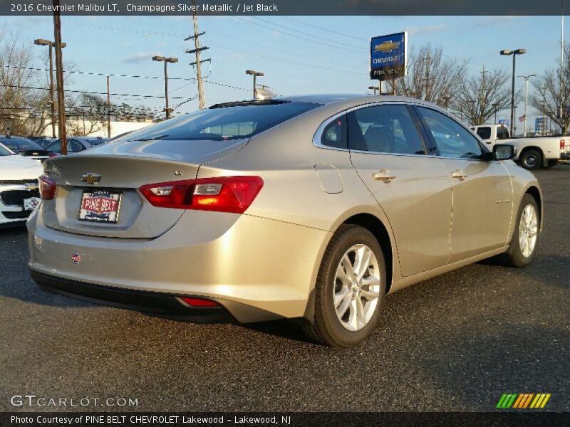 Champagne Silver Metallic / Jet Black 2016 Chevrolet Malibu LT