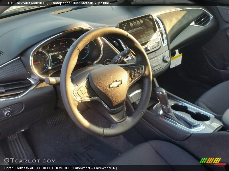 Champagne Silver Metallic / Jet Black 2016 Chevrolet Malibu LT
