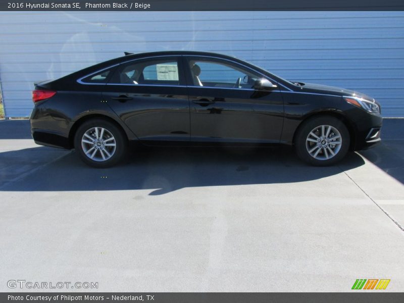 Phantom Black / Beige 2016 Hyundai Sonata SE