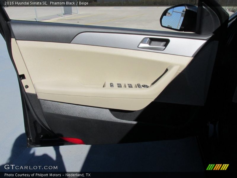 Phantom Black / Beige 2016 Hyundai Sonata SE