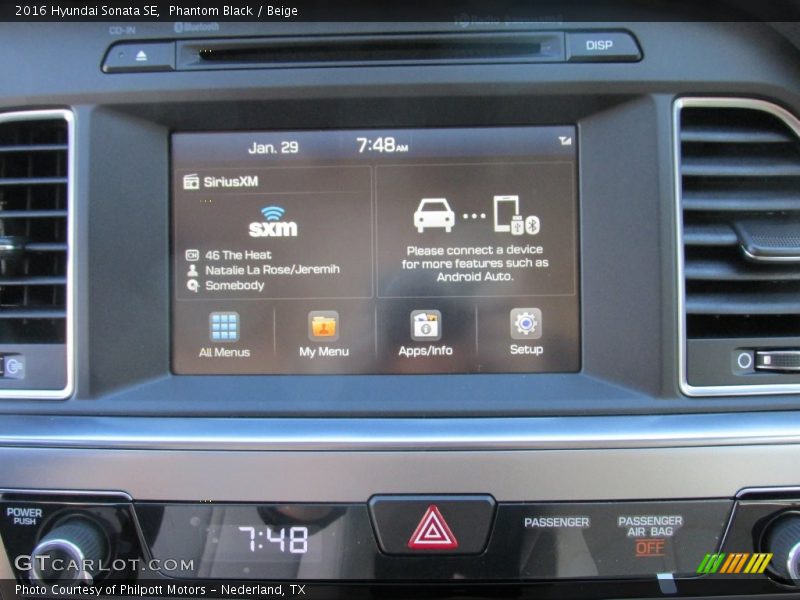 Phantom Black / Beige 2016 Hyundai Sonata SE