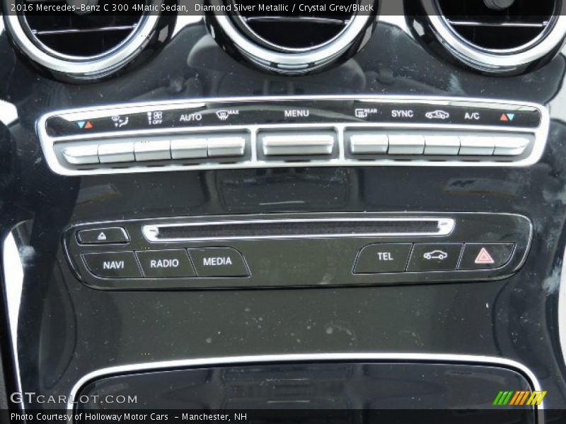 Diamond Silver Metallic / Crystal Grey/Black 2016 Mercedes-Benz C 300 4Matic Sedan