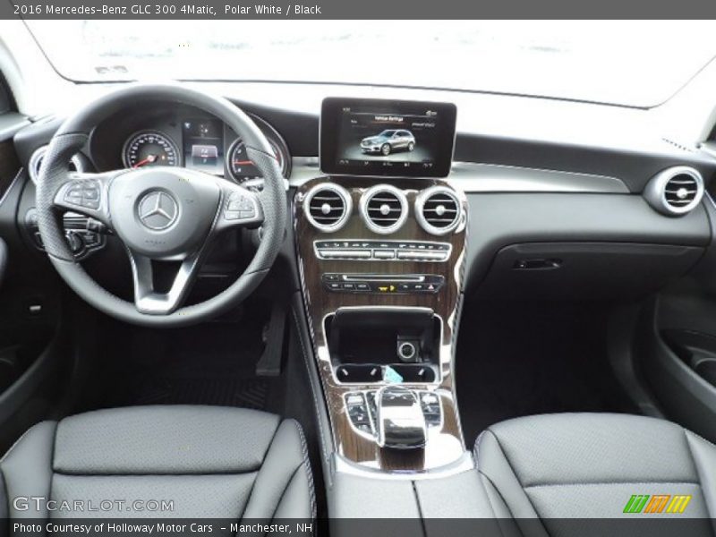 Polar White / Black 2016 Mercedes-Benz GLC 300 4Matic