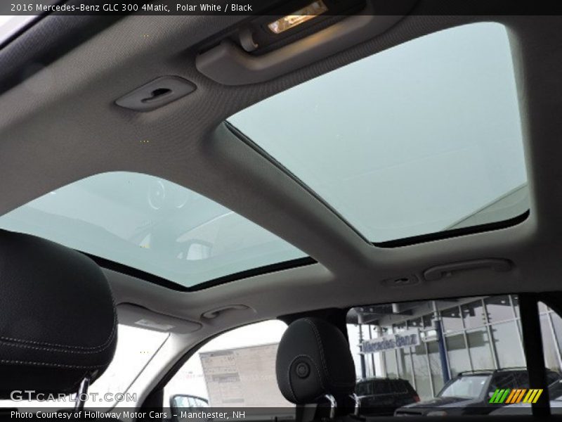 Polar White / Black 2016 Mercedes-Benz GLC 300 4Matic