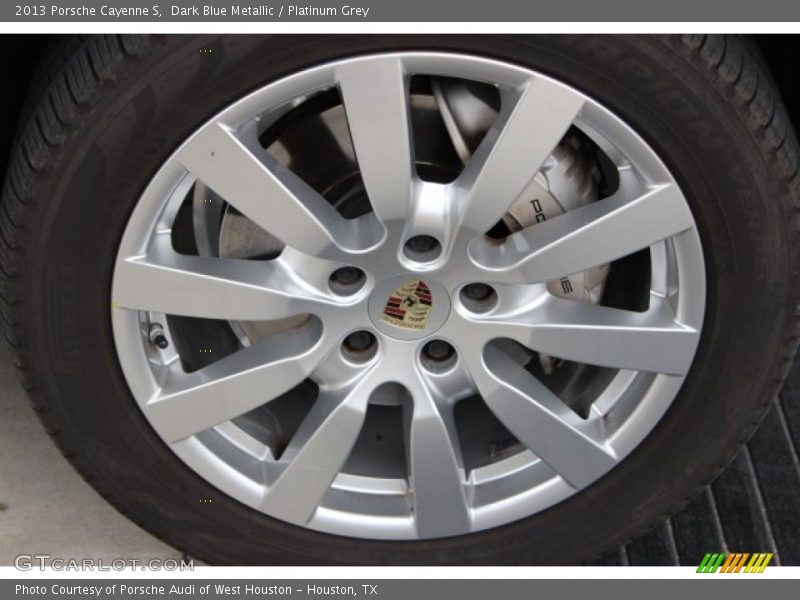 Dark Blue Metallic / Platinum Grey 2013 Porsche Cayenne S