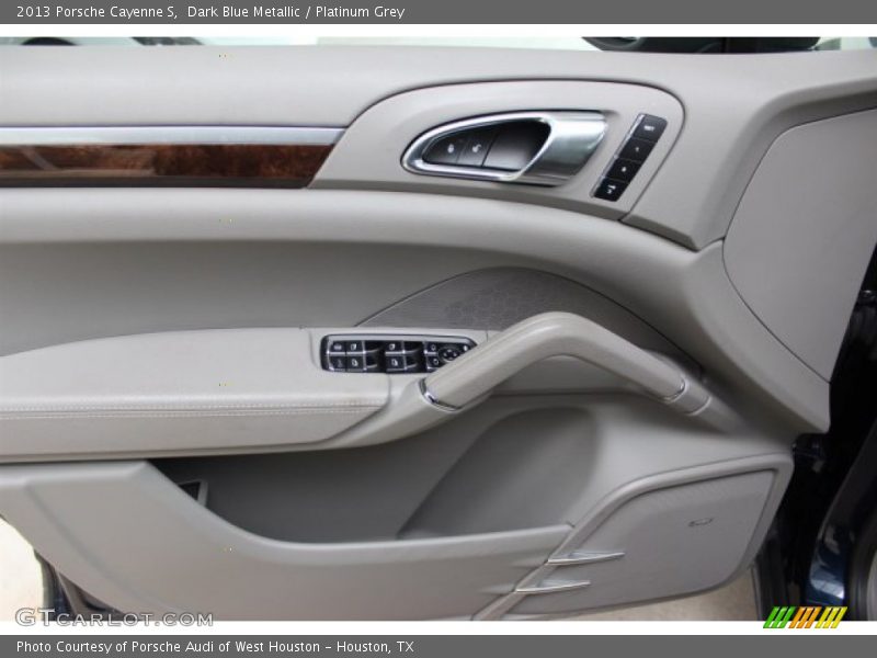 Dark Blue Metallic / Platinum Grey 2013 Porsche Cayenne S