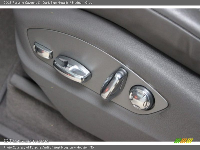 Dark Blue Metallic / Platinum Grey 2013 Porsche Cayenne S