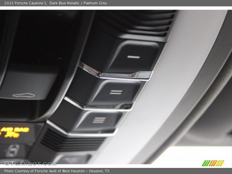 Dark Blue Metallic / Platinum Grey 2013 Porsche Cayenne S
