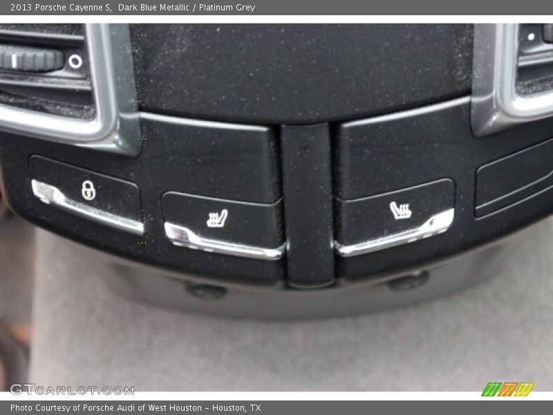 Dark Blue Metallic / Platinum Grey 2013 Porsche Cayenne S
