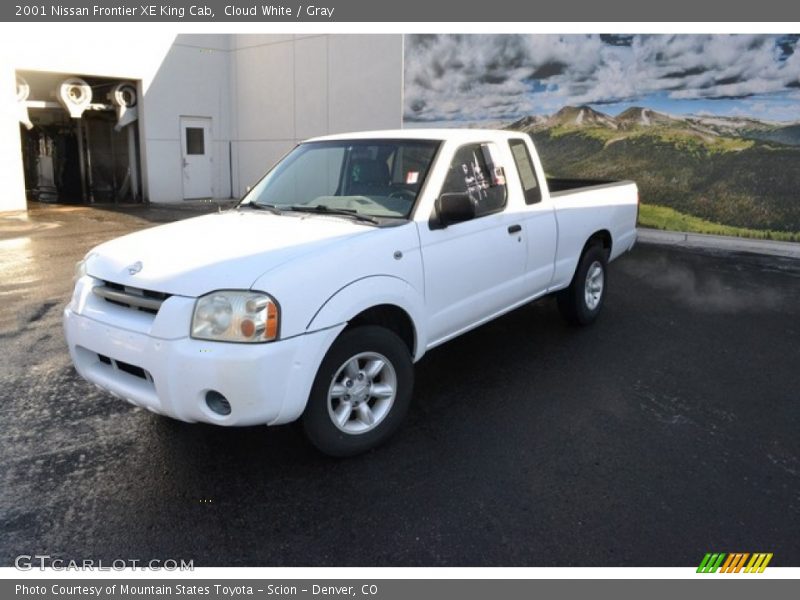 Cloud White / Gray 2001 Nissan Frontier XE King Cab