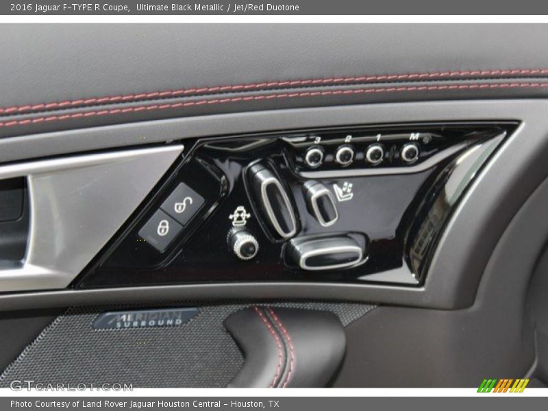 Ultimate Black Metallic / Jet/Red Duotone 2016 Jaguar F-TYPE R Coupe