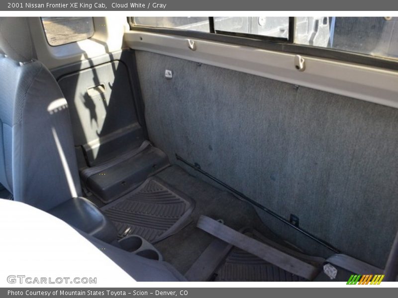 Cloud White / Gray 2001 Nissan Frontier XE King Cab