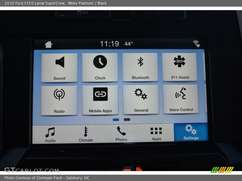 White Platinum / Black 2016 Ford F150 Lariat SuperCrew