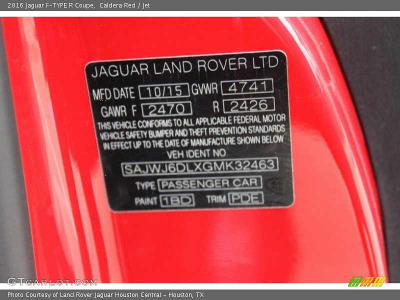 Caldera Red / Jet 2016 Jaguar F-TYPE R Coupe