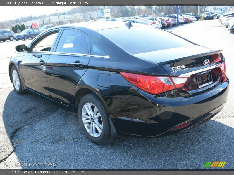 Midnight Black / Gray 2013 Hyundai Sonata GLS