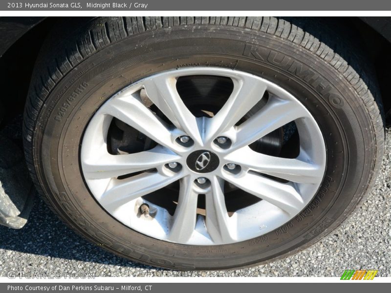 Midnight Black / Gray 2013 Hyundai Sonata GLS