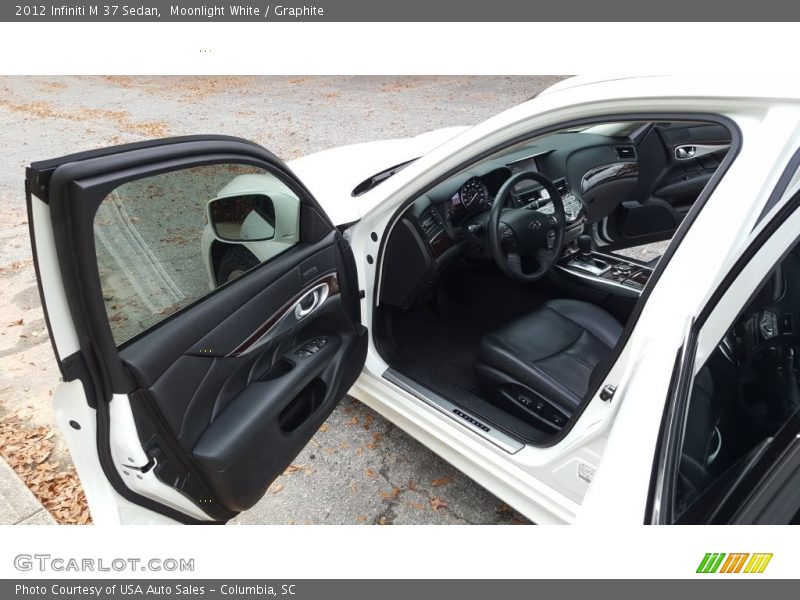 Moonlight White / Graphite 2012 Infiniti M 37 Sedan