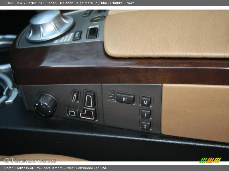 Kalahari Beige Metallic / Black/Natural Brown 2004 BMW 7 Series 745i Sedan