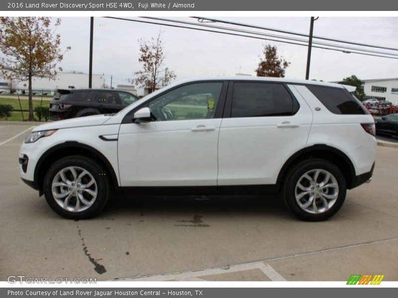 Fuji White / Almond 2016 Land Rover Discovery Sport HSE 4WD