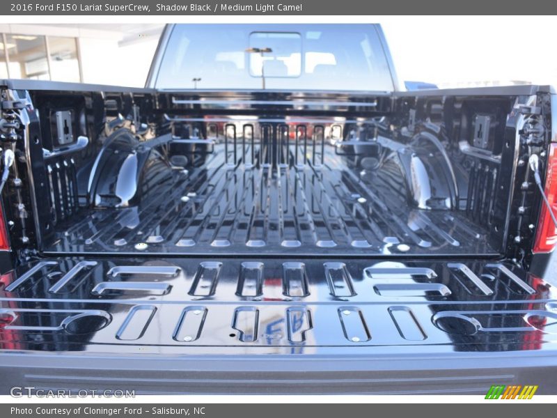 Shadow Black / Medium Light Camel 2016 Ford F150 Lariat SuperCrew