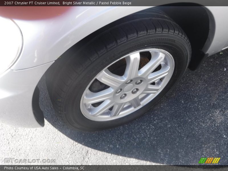 Bright Silver Metallic / Pastel Pebble Beige 2007 Chrysler PT Cruiser Limited
