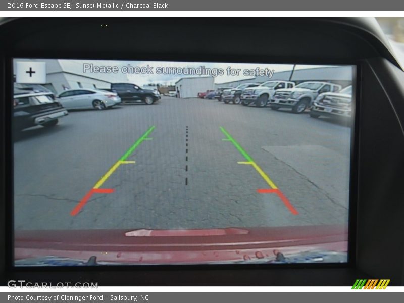 Sunset Metallic / Charcoal Black 2016 Ford Escape SE