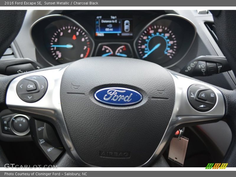 Sunset Metallic / Charcoal Black 2016 Ford Escape SE