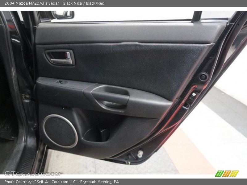 Black Mica / Black/Red 2004 Mazda MAZDA3 s Sedan