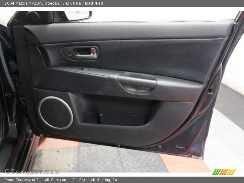 Black Mica / Black/Red 2004 Mazda MAZDA3 s Sedan