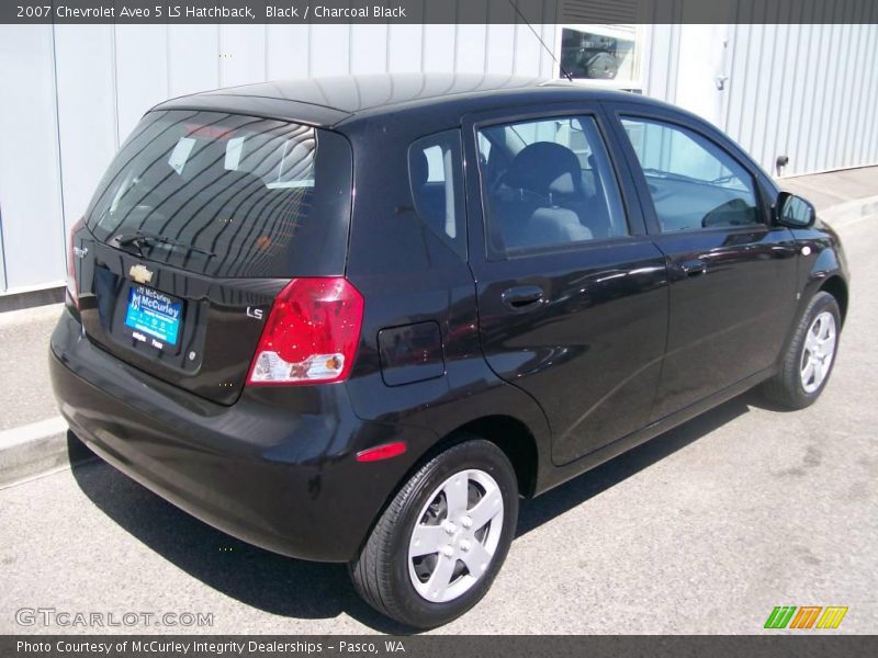 Black / Charcoal Black 2007 Chevrolet Aveo 5 LS Hatchback