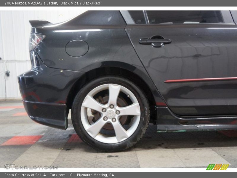 Black Mica / Black/Red 2004 Mazda MAZDA3 s Sedan